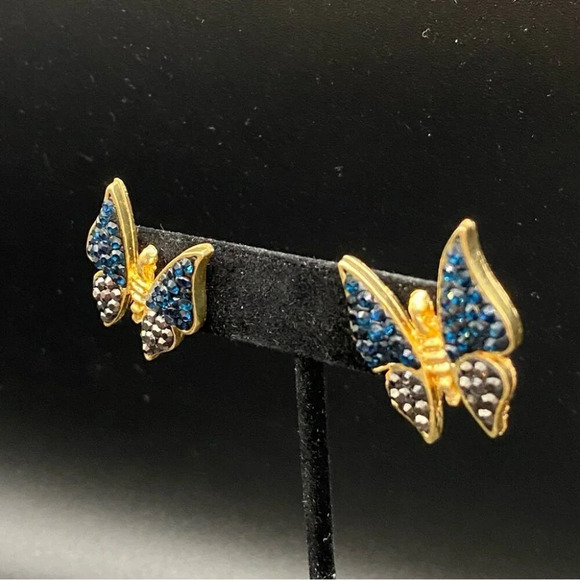 Pave Black and Gunmetal Grey Butterfly Pierced Gold Earrings - Picture 3 of 9